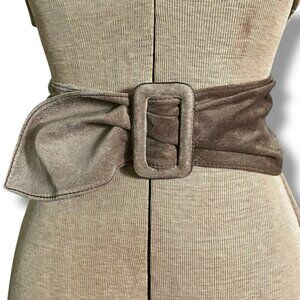 Vintage Banana Republic Womens Swashbuckle Belt Sz Medium Brown Suede Leather